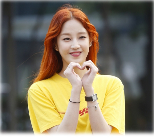 가수 박보람이 14일 오전 서울 영등포구 여의도동 KBS신관에서 진행된 '뮤직뱅크' 리허설에 참석하고 있다. /사진=스타뉴스