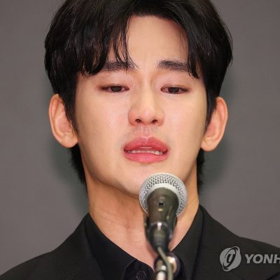 Actor Kim Soo Hyun whose agency has filed legal complaints against malicious online commenters